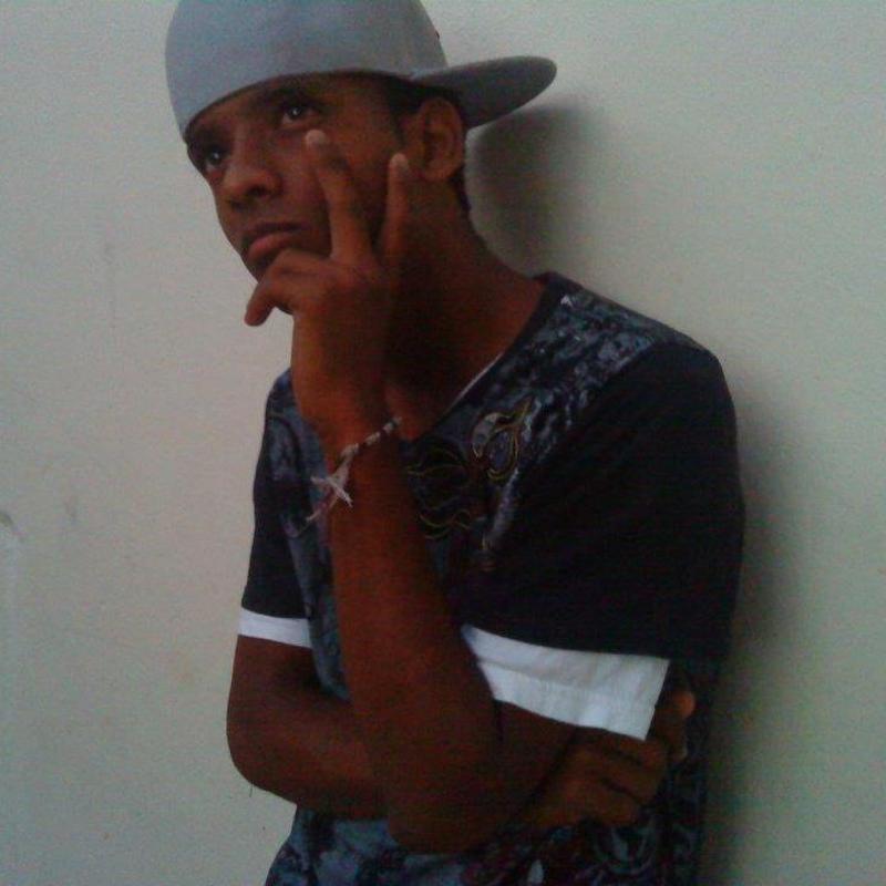 Date this georgeous Dominican Republic man Espaol from Santo Domingo DO17914