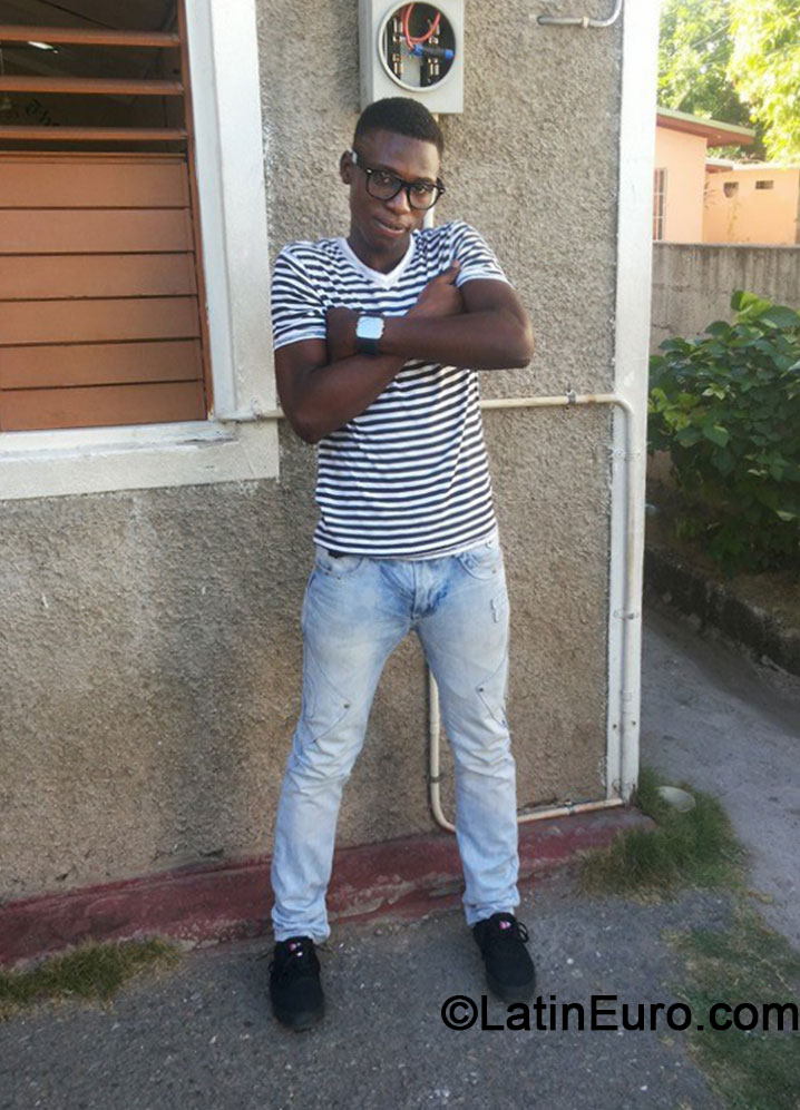 Date this young Jamaica man Jaevon from Kingston JM1432