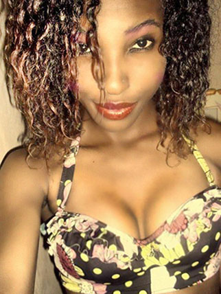 Date this beautiful Jamaica girl Shantie from Kingston JM2176