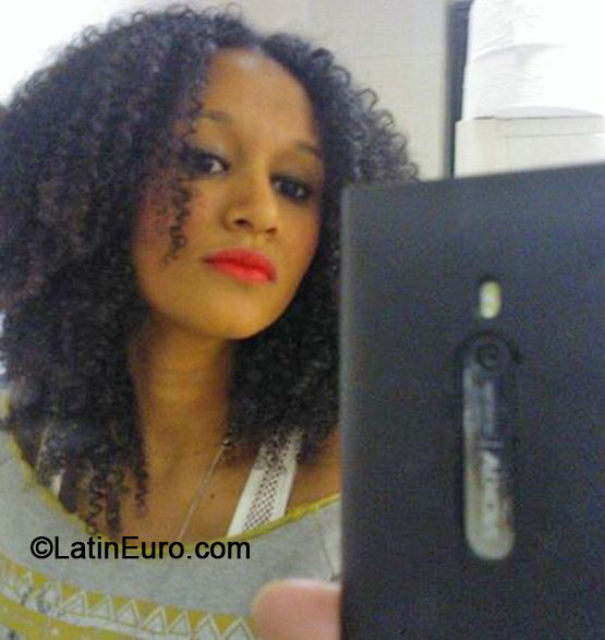 Date this sensual Brazil girl Ane from Maceio BR8410