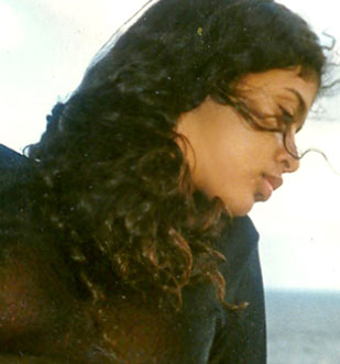 Date this sultry Brazil girl Geisa from Sao Paulo BR8478