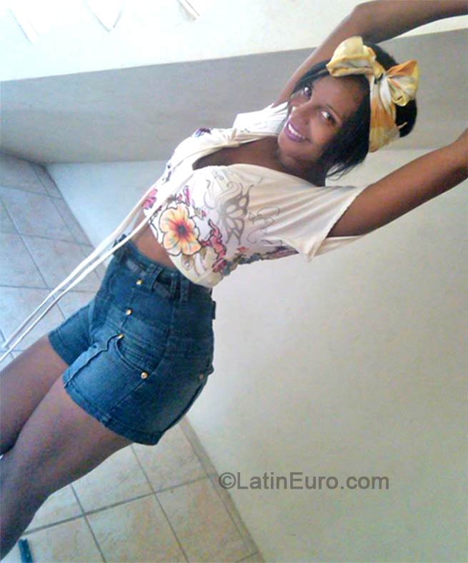 Date this lovely Jamaica girl Colleen from Clarendon JM1552