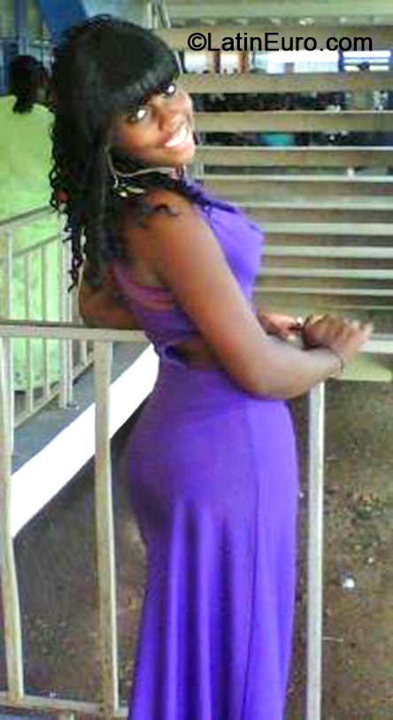 Date this funny Jamaica girl Carise from Kingston JM1567
