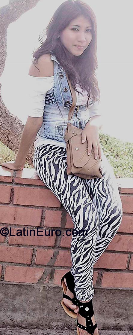 Date this funny Peru girl Rous from Lima PE924