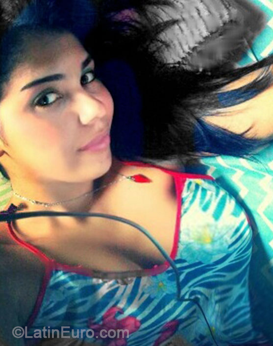 Date this voluptuous Brazil girl Karol from Manaus BR8688