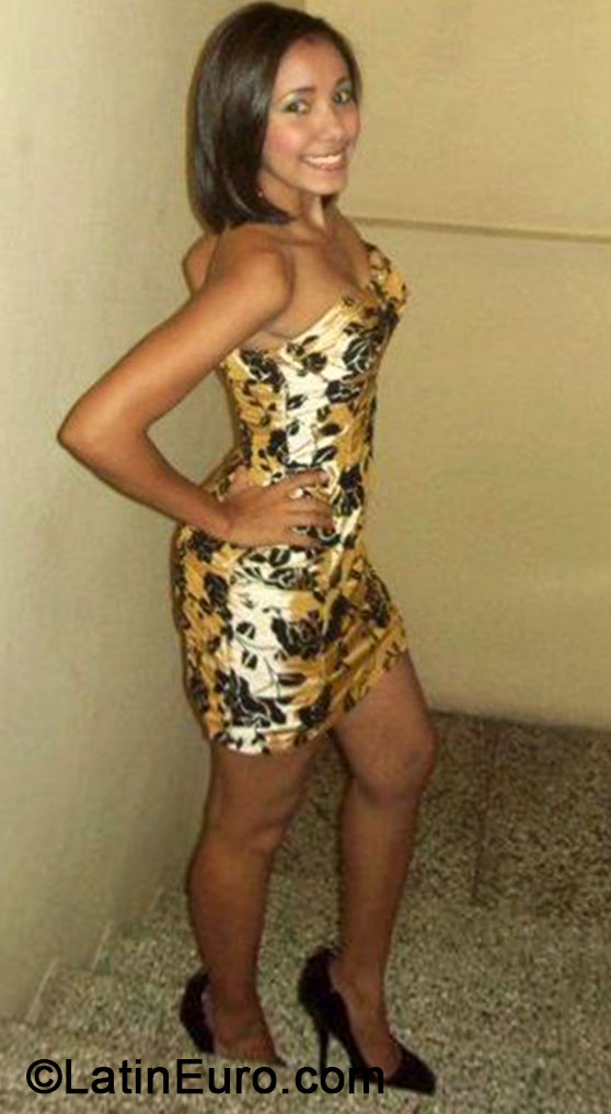 Date this sultry Dominican Republic girl Any P. from Santo Domingo DO18961