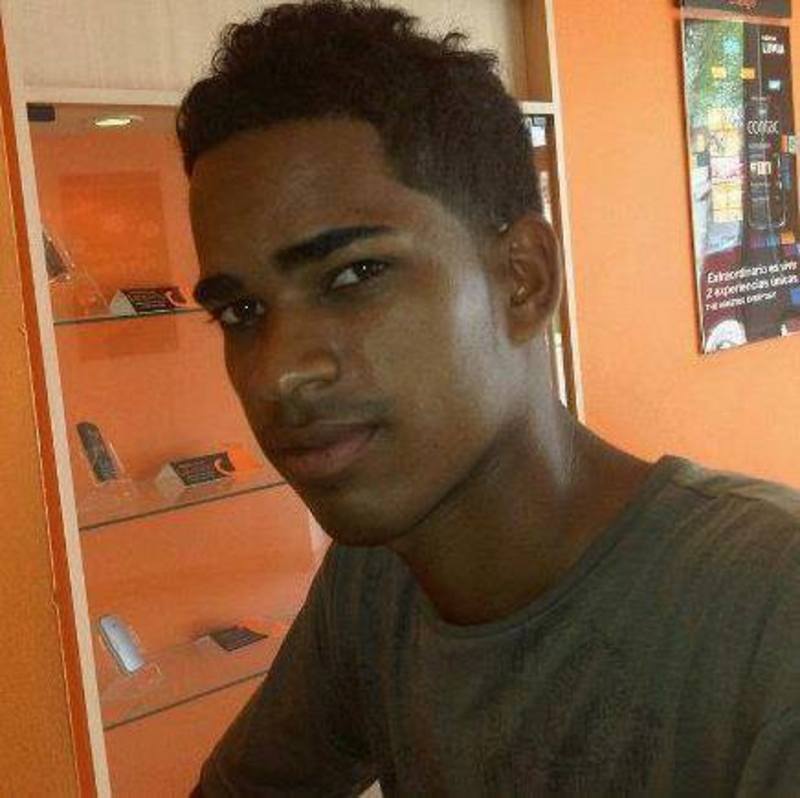 Date this young Dominican Republic man Miguel from La Altagracia DO19097