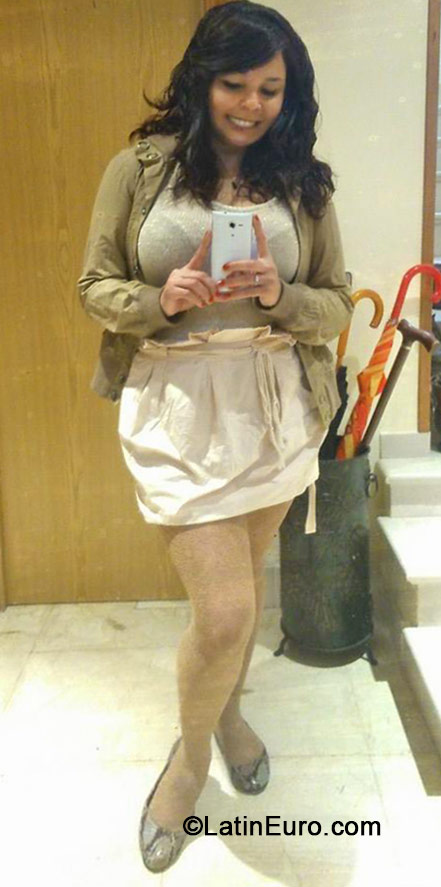 Date this happy Brazil girl Jozelania from Natal BR8801