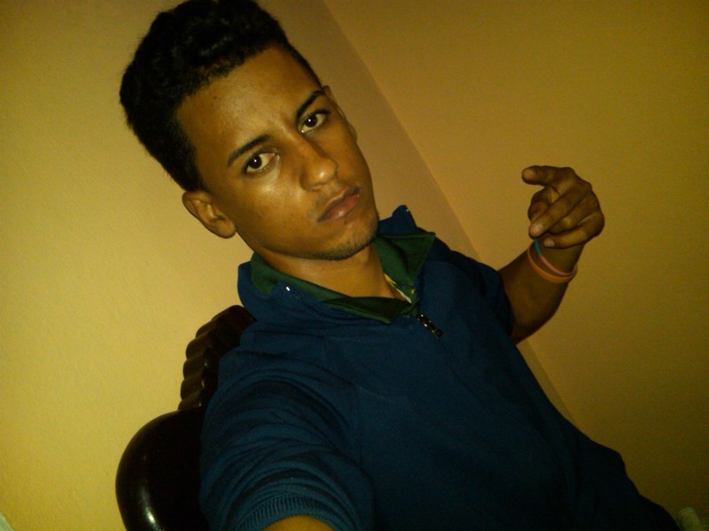 Date this fun Dominican Republic man Leomar from Santo Domingo DO19164