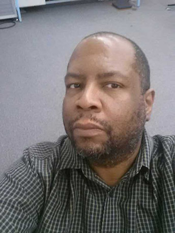 Date this attractive United States man Mcanada from Stockton US15081