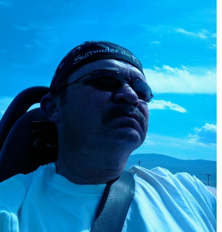 Date this good-looking United States man Alone from  US15263