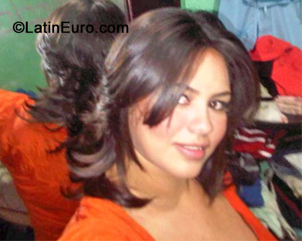 Date this beautiful Honduras girl Yulieth from Francisco Morazan HN1241