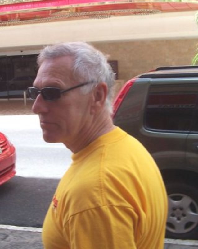 Date this delightful United States man Oldie from Fort Myers US15416