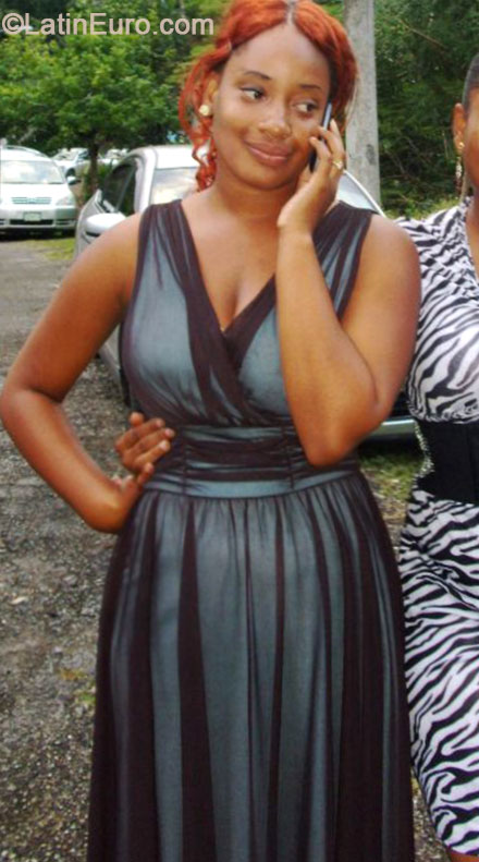 Date this young Jamaica girl Shavay from Mandeville JM1836