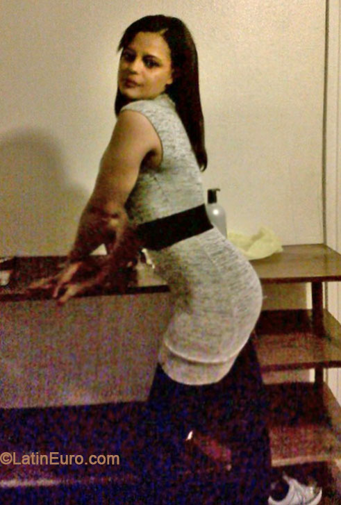 Date this athletic United States girl Tina from San Angelo US15469
