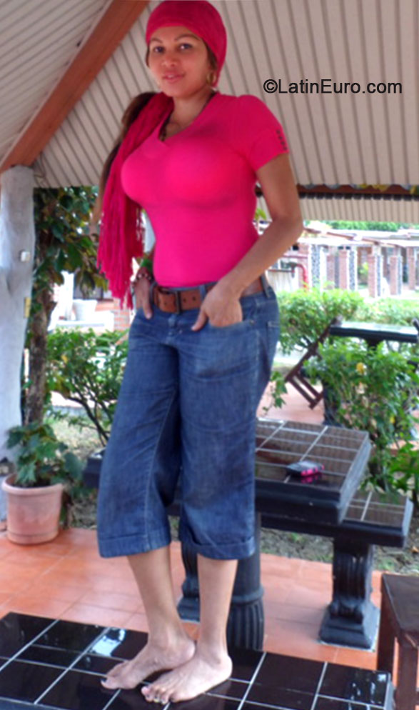 Date this foxy Panama girl Planchita from Panama City PA612