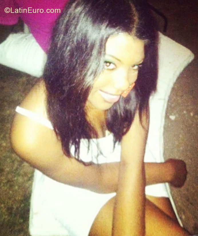 Date this georgeous Jamaica girl Jodene from Kingston JM1897