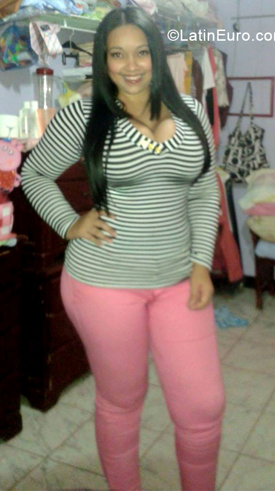 Date this exotic Venezuela girl Labella from Maracaibo VE331