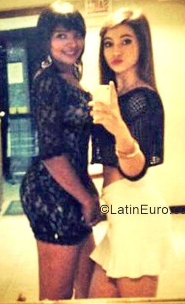 Date this voluptuous Brazil girl Amylie from Blumenau BR9134