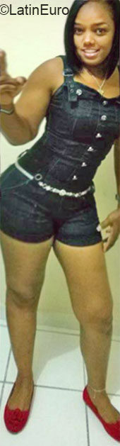 Date this hot Dominican Republic girl Alejandrina from Santo Domingo DO20731