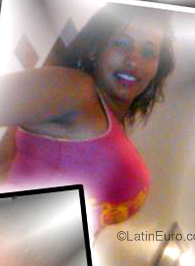 Date this happy Dominican Republic girl Annetie from La Vega DO20783