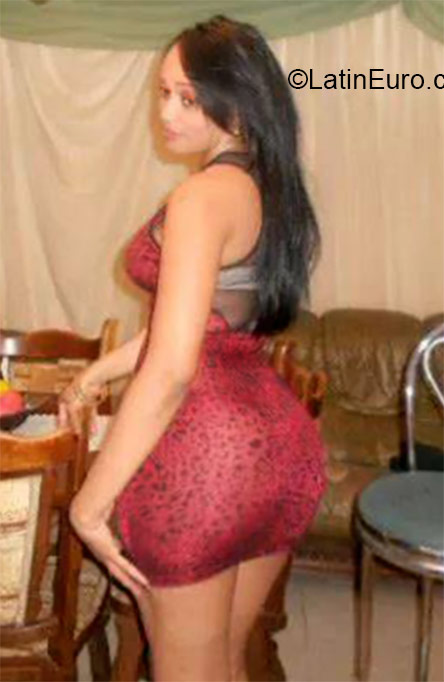 Date this hot Dominican Republic girl Rachel from Santo Domingo DO20900