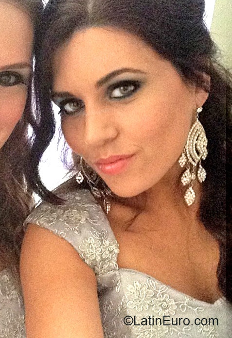 Date this delightful Venezuela girl Anto from Maracaibo VE360