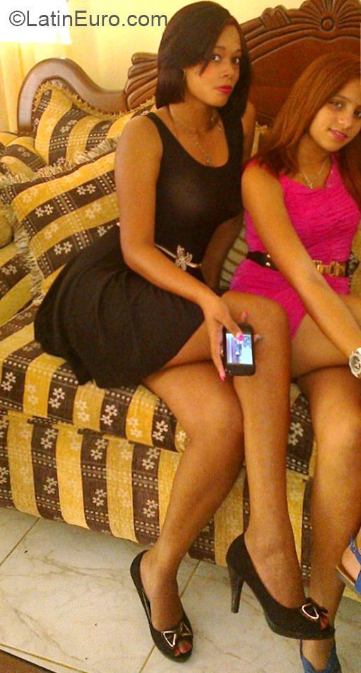 Date this voluptuous Dominican Republic girl Sujedy from La Romana DO21074