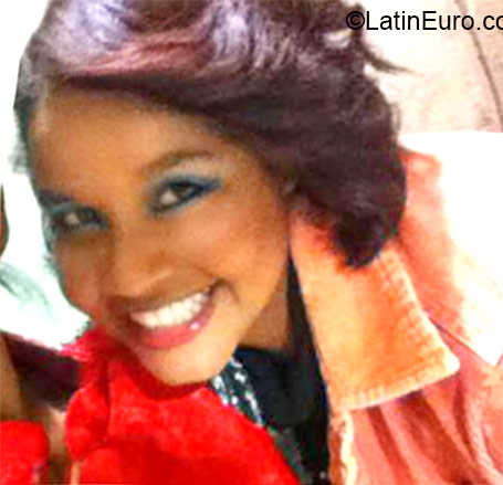 Date this gorgeous Dominican Republic girl Harengid from Santo Domingo DO21236