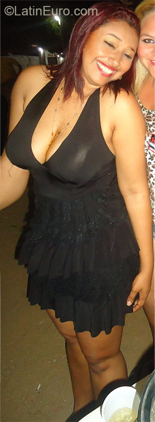 Date this exotic Brazil girl Musia from Fortaleza BR9208
