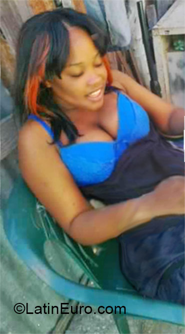 Date this cute Jamaica girl Tatiana from Kingston JM1958