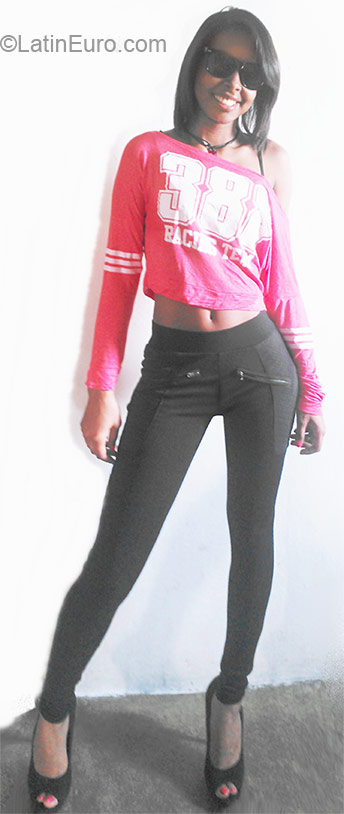 Date this cute Venezuela girl Wileny from Caracas VE415