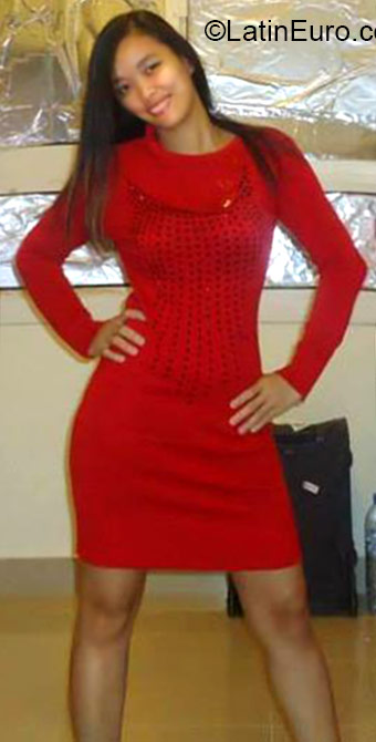 Date this funny Philippines girl Jennifer from Manila PH754