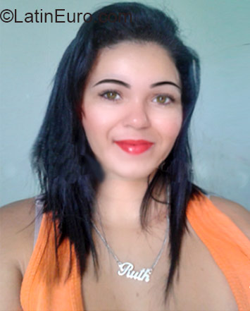 Date this stunning Brazil girl Rute from Manaus BR9245