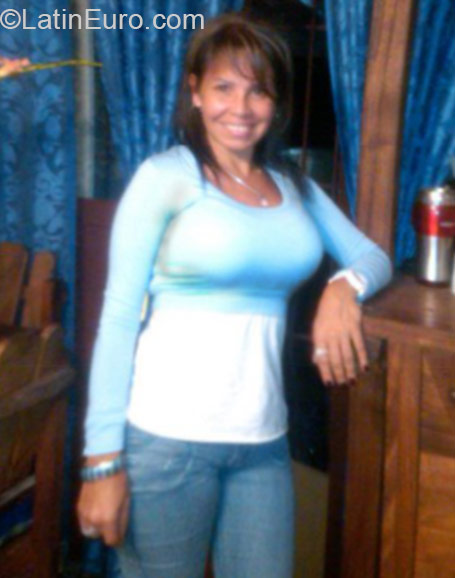 Date this georgeous Venezuela girl Ibys from Caracas VE427