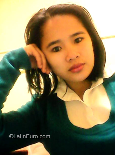 Date this funny Philippines girl Winie from Baguio PH758