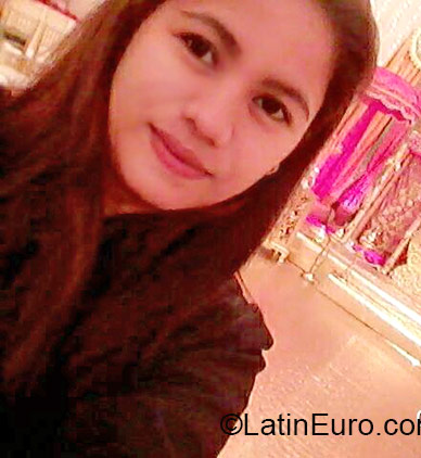 Date this attractive Philippines girl Jihe from Quezon City PH760