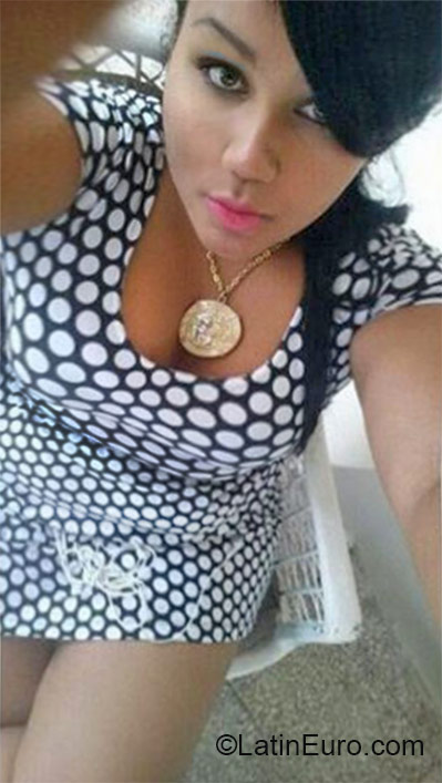 Date this beautiful Dominican Republic girl Jenifer from San Francisco De Macoris DO27048