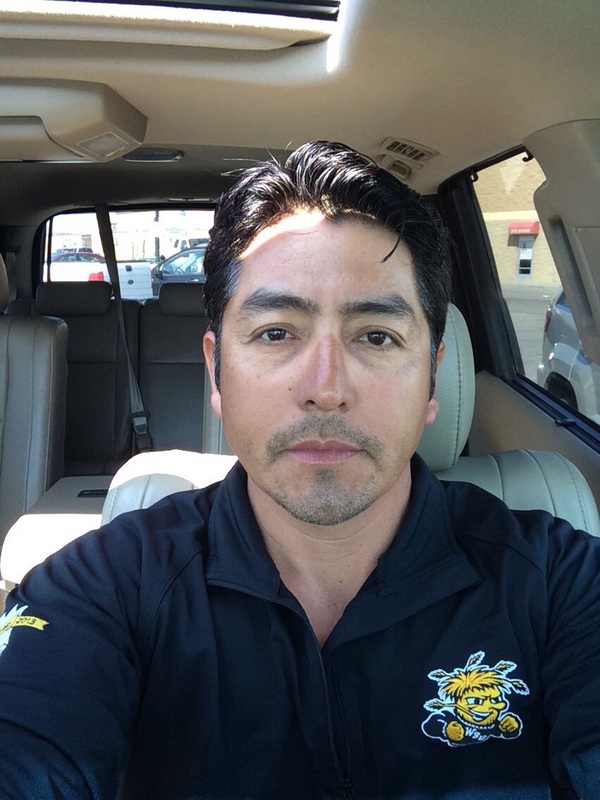 Date this good-looking United States man Victor from Wichita US16067