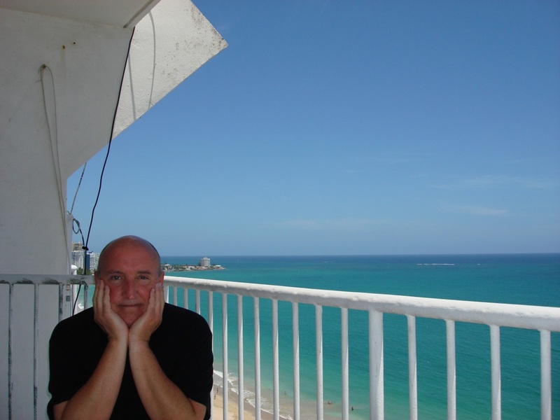 Date this delightful United States man Tim from Converse US16215