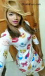 happy Dominican Republic girl Karol from Santo Domingo DO22450