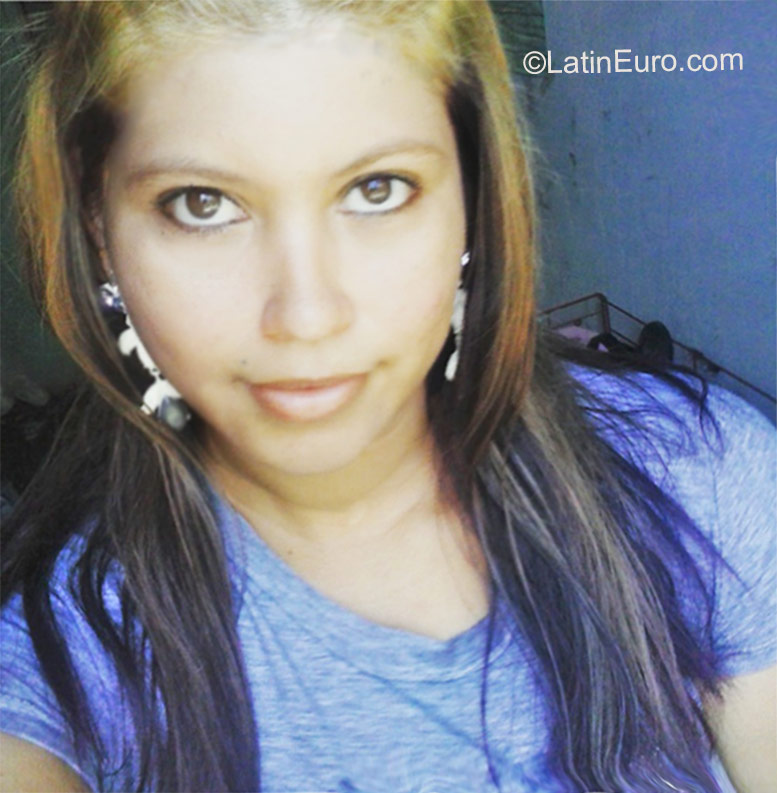 Date this georgeous Panama girl Marel from David PA628