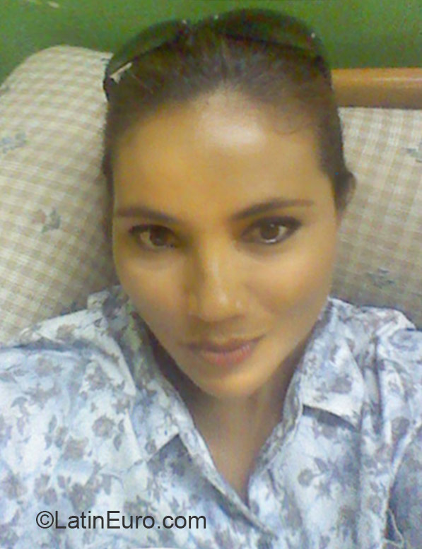 Date this funny Honduras girl Vanessa from Sava HN1572