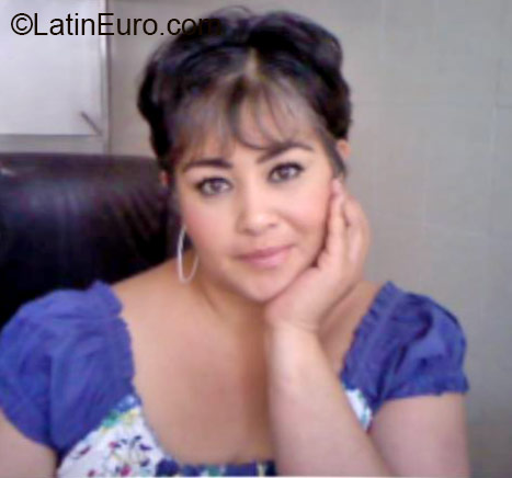 Date this stunning Mexico girl Lizy from Guadalajara MX1435