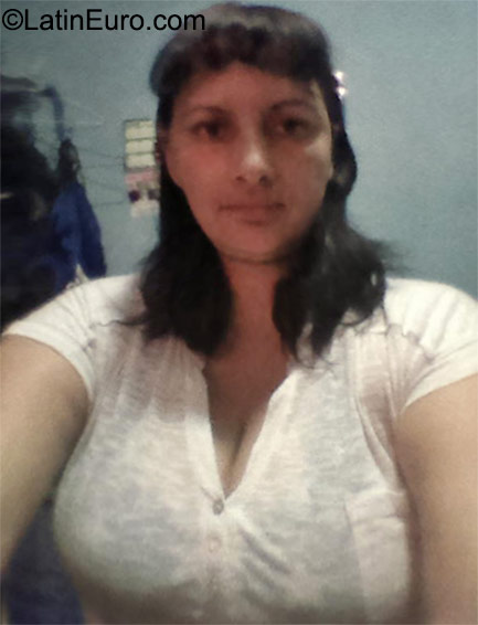 Date this delightful Venezuela girl Meslay from Barquisimeto VE582