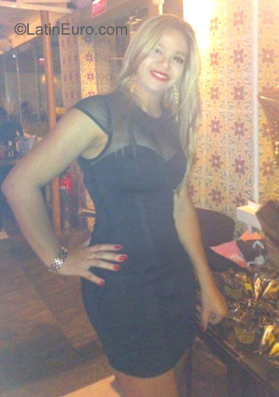 Date this passionate Brazil girl Michelle from Recife BR9408
