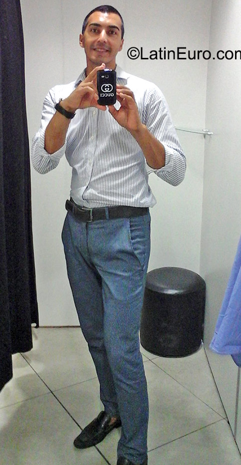 Date this sensual Brazil man Adelar from Tres Passos BR9414