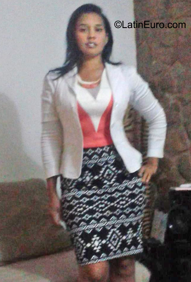 Date this charming Venezuela girl Valentina from Porlamar VE606