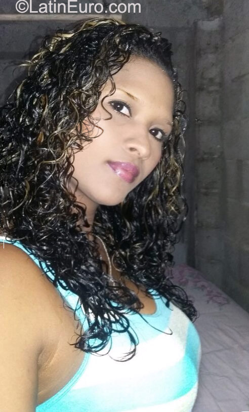 Date this hard body Panama girl Mandi from Panama City PA679