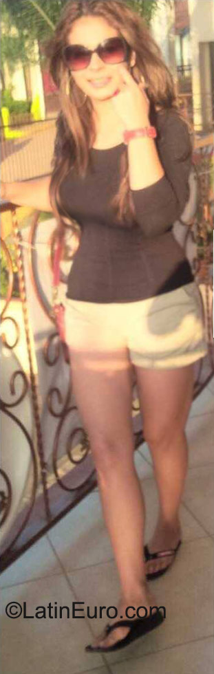 Date this good-looking Honduras girl Janeth from San Pedro Sula HN1687